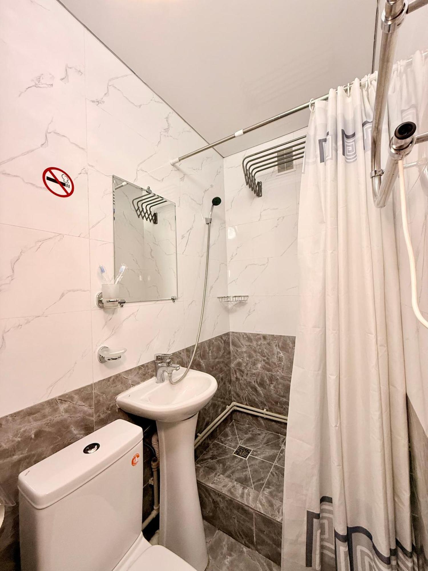 Апартаменты Коктем-3, 1 Almaty Luaran gambar